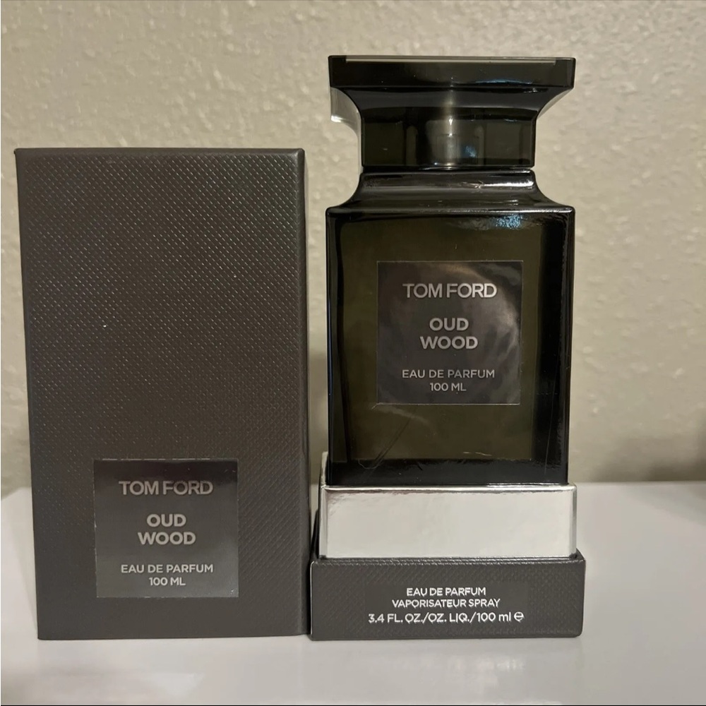 Tom Ford Oud Wood For Men Eau de Parfum Spray 3.4 Fl oz / 100 ml